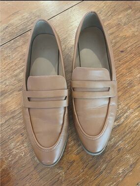 Classic Penny Loafers in Light Brown
